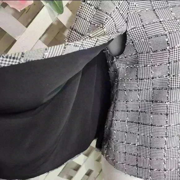 Abbey Glass tweed houndstooth metallic thread cape XL - Picture 3 of 9